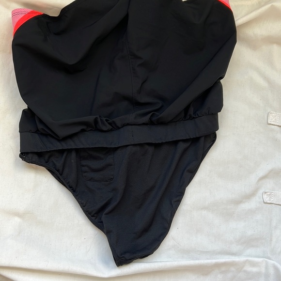 Under Armour size L athletic shorts undergarment attached elastic waistband neon - Picture 6 of 8